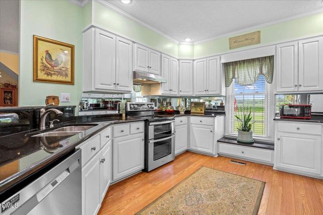 1202 Old Smith Chapel Road, Mount Olive, NC 28365