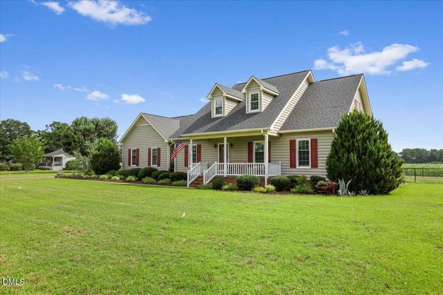 1202 Old Smith Chapel Road, Mount Olive, NC 28365