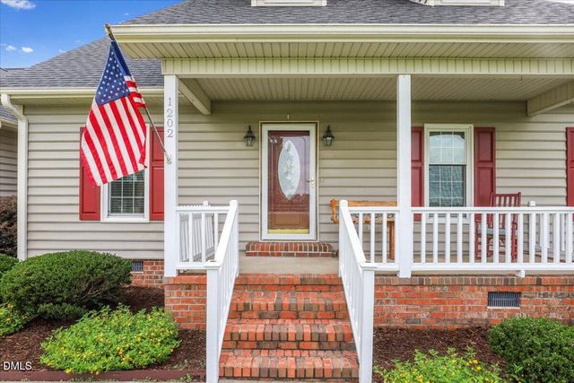 1202 Old Smith Chapel Road, Mount Olive, NC 28365