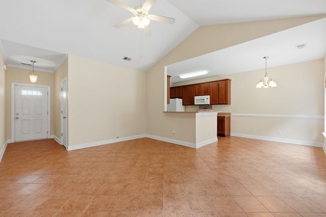 542 Battey Dr., Myrtle Beach, SC 29588