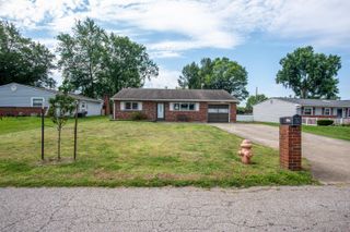 3075 Wessex Court, Columbus, OH 43232