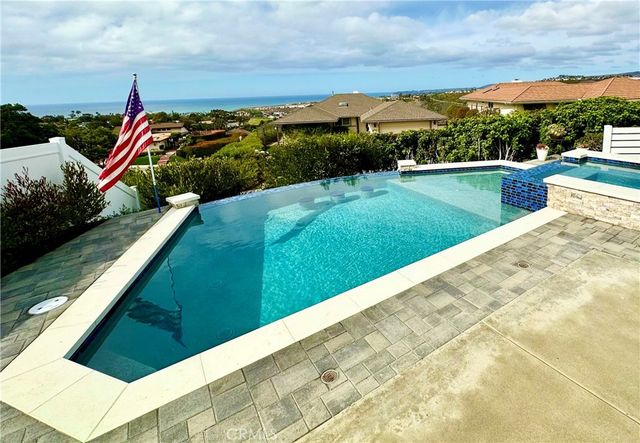 946 Avenida Presidio, San Clemente, CA 92672