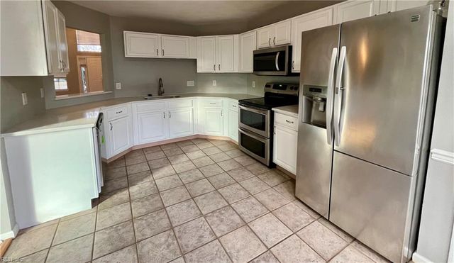 3684 Purebred DR, Virginia Beach, VA 23453