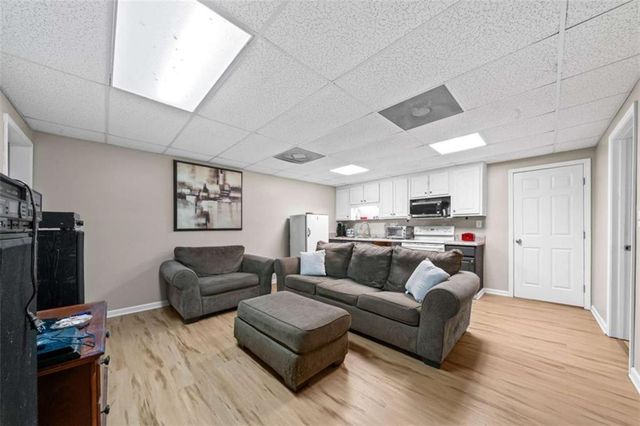 218 Bowdoin Lane, Adairsville, GA 30103