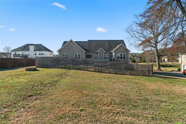 218 Bowdoin Lane, Adairsville, GA 30103