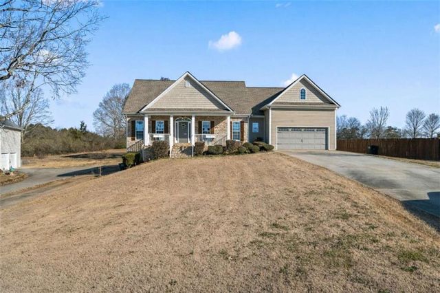 218 Bowdoin Lane, Adairsville, GA 30103