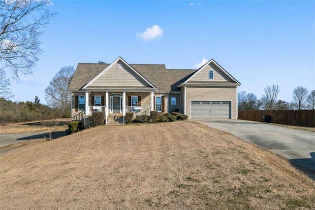 218 Bowdoin Lane, Adairsville, GA 30103
