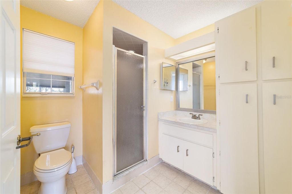 Image 36 of property listing at 10806 SW 81ST COURT ROAD, Ocala, FL 34481