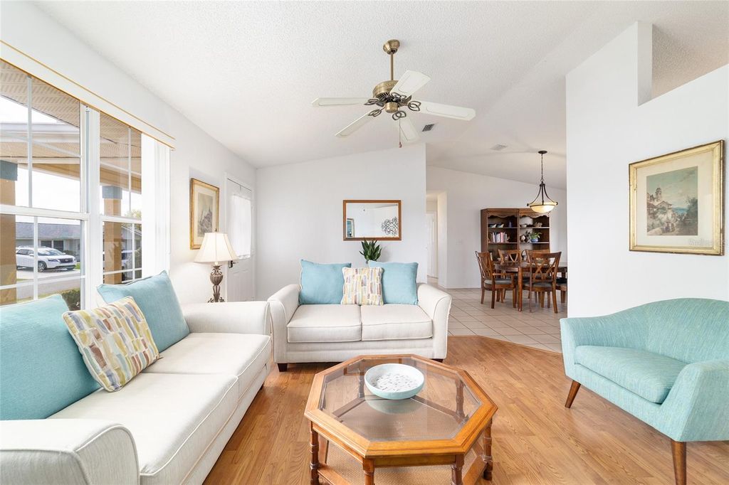 Image 10 of property listing at 10806 SW 81ST COURT ROAD, Ocala, FL 34481