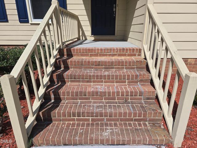 309 Wyatts Pond Lane, Cary, NC 27513