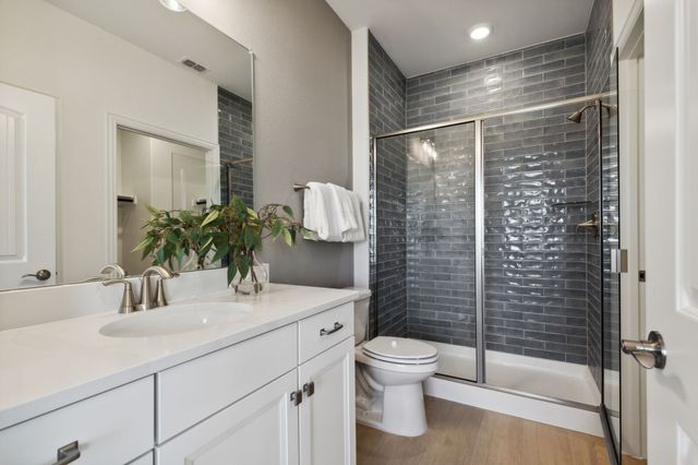 808 Cormorant Drive, Mckinney, TX 75071