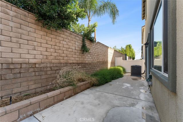 649 E Madeleine Privado, Ontario, CA 91761