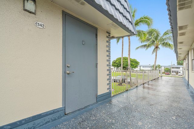 142 Brittany Terrace, Delray Beach, FL 33446