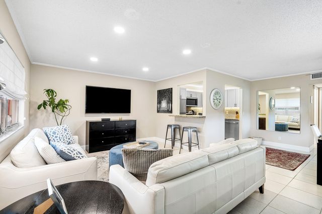 142 Brittany Terrace, Delray Beach, FL 33446