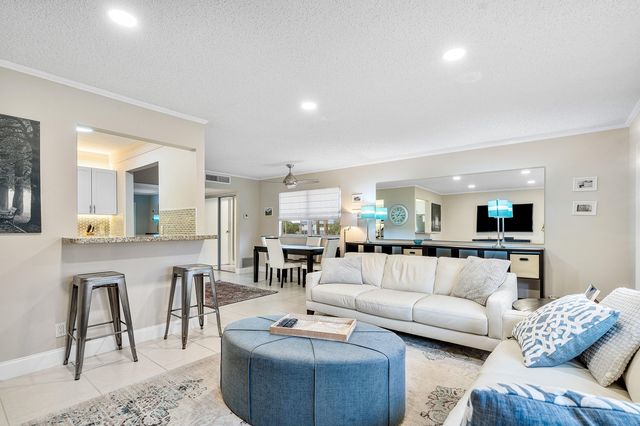 142 Brittany Terrace, Delray Beach, FL 33446