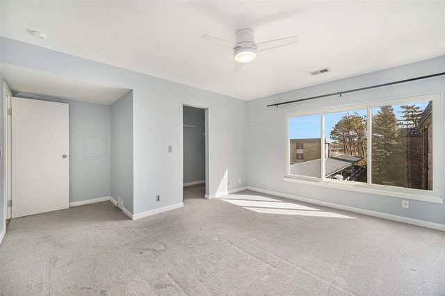 1325 S Maple Road Unit: 201, Ann Arbor, MI 48103