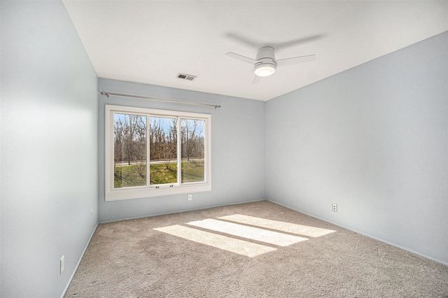 1325 S Maple Road Unit: 201, Ann Arbor, MI 48103