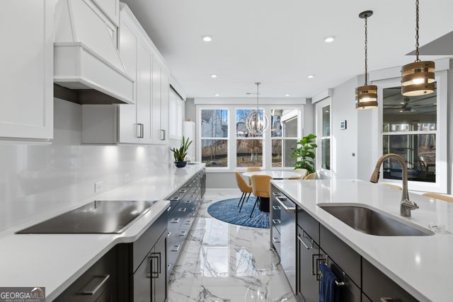 208 Rabun Court, Hoschton, GA 30548