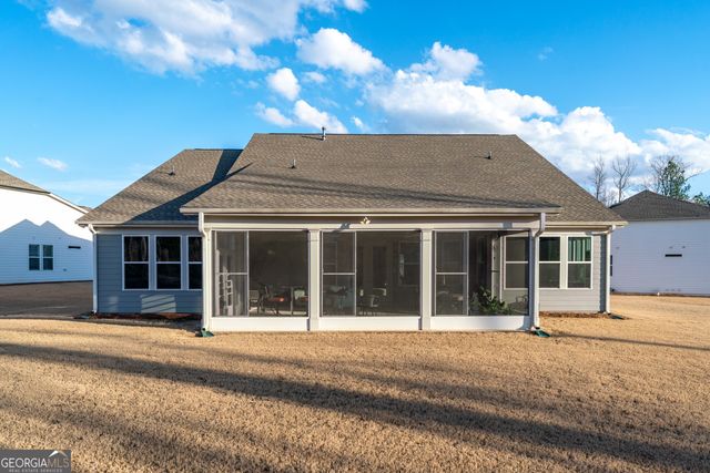 208 Rabun Court, Hoschton, GA 30548