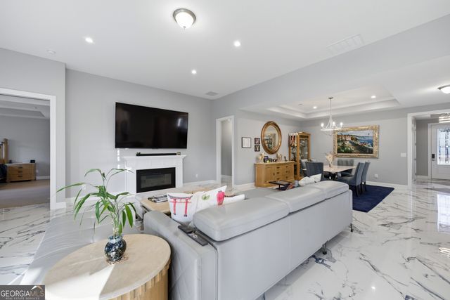 208 Rabun Court, Hoschton, GA 30548