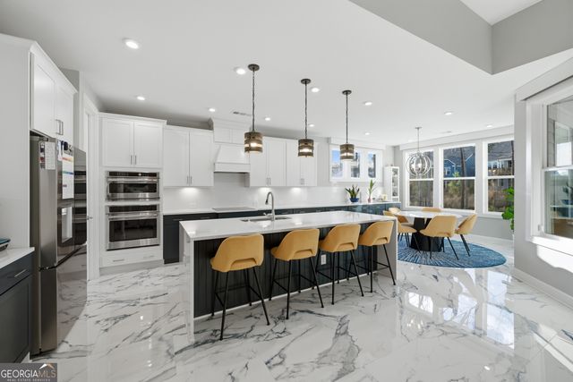 208 Rabun Court, Hoschton, GA 30548