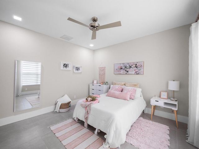 2565 SW Salzedo Avenue, Port St Lucie, FL 34987