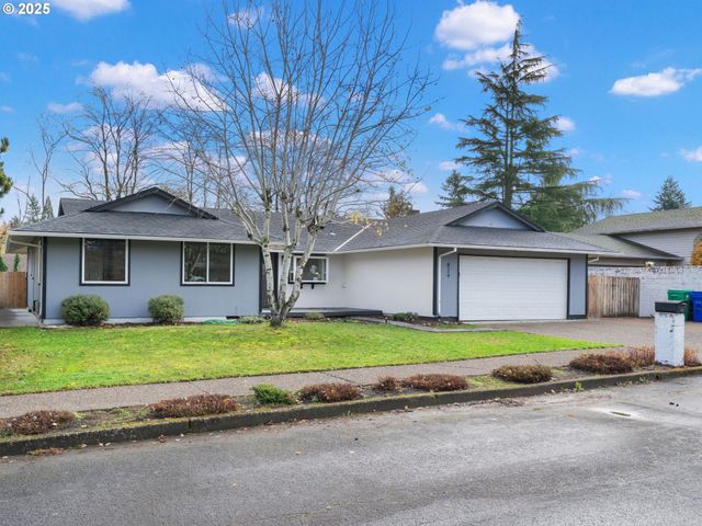 824 Se 207TH Ave, Gresham, OR 97030