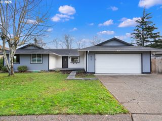 824 Se 207TH Ave, Gresham, OR 97030