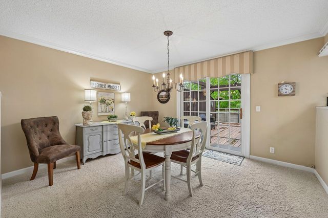 28 Birnamwood Drive, Burnsville, MN 55337
