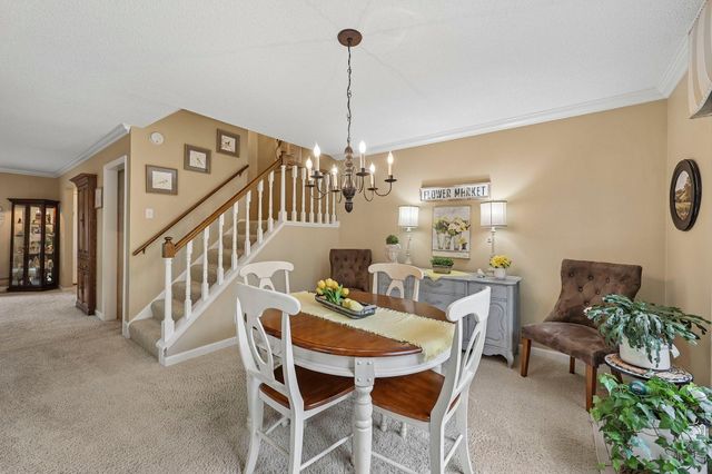 28 Birnamwood Drive, Burnsville, MN 55337