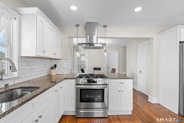 43 Crosby Street, West Hartford, CT 06119