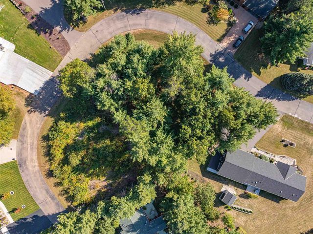 119 Sunset Circle, Wisconsin Dells, WI 53965