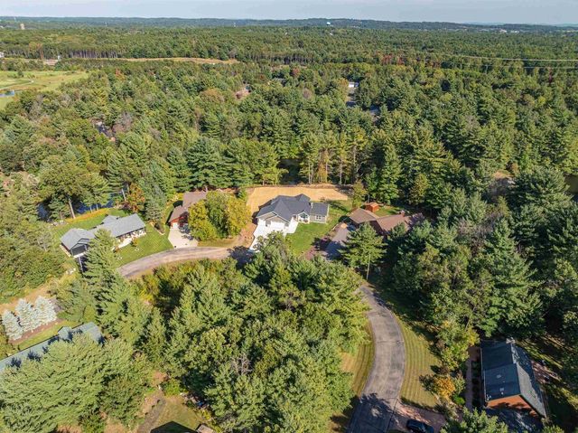 119 Sunset Circle, Wisconsin Dells, WI 53965