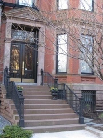 302 Commonwealth Ave D, Boston, MA 02115