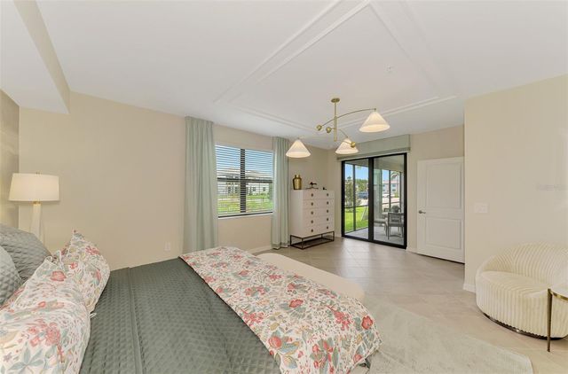 5632 SUMMIT POINTE CIRCLE 104, Bradenton, FL 34210
