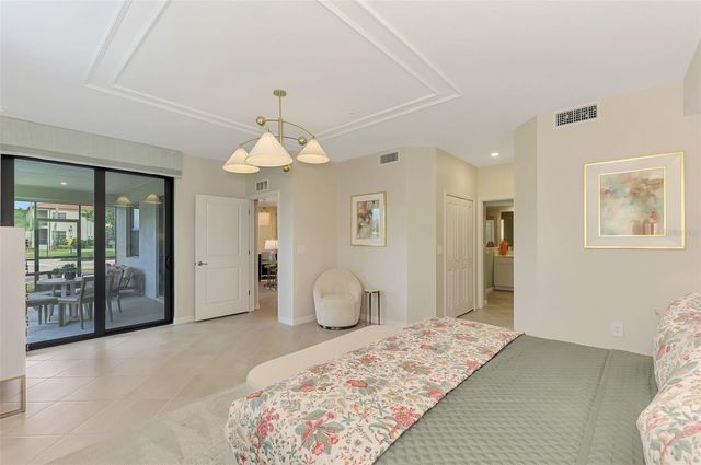 5632 SUMMIT POINTE CIRCLE 104, Bradenton, FL 34210