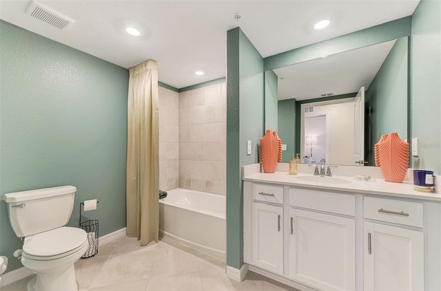 5632 SUMMIT POINTE CIRCLE 104, Bradenton, FL 34210