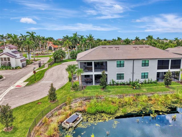 5632 SUMMIT POINTE CIRCLE 104, Bradenton, FL 34210
