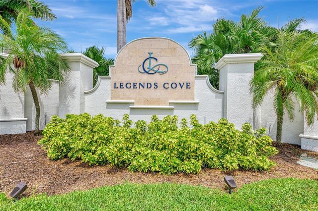 5632 SUMMIT POINTE CIRCLE 104, Bradenton, FL 34210