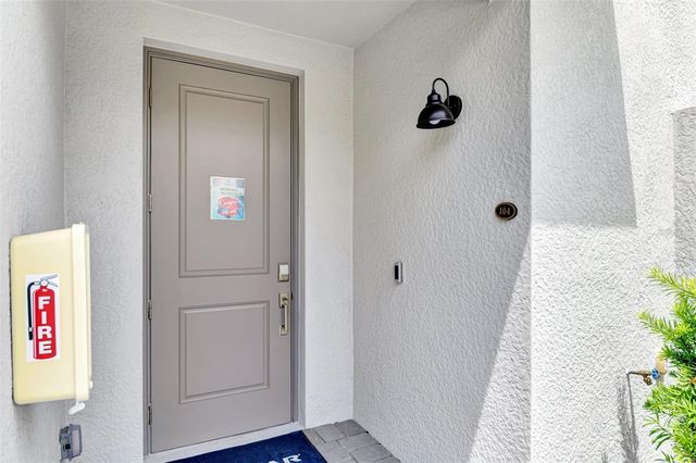 5632 SUMMIT POINTE CIRCLE 104, Bradenton, FL 34210