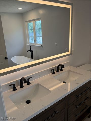 10125 Westridge Lane, Streetsboro, OH 44241