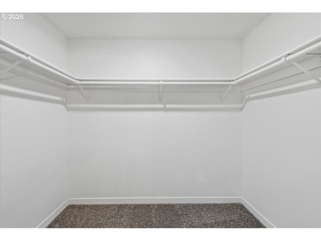7204 Nw OVERLOOK Dr, Vancouver, WA 98665