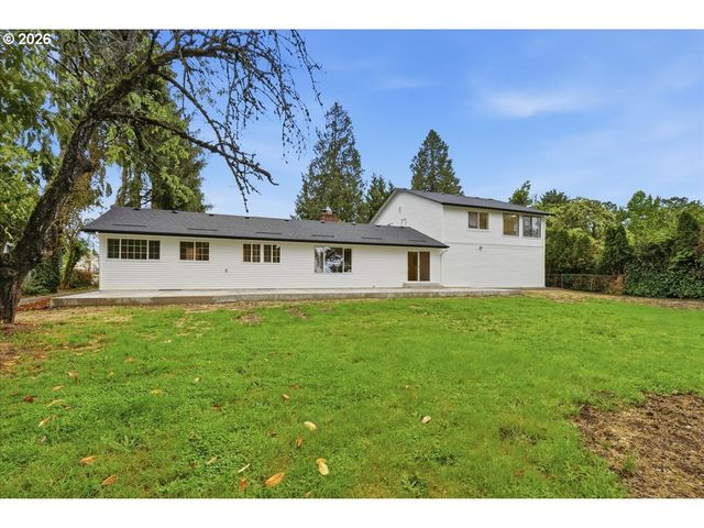 7204 Nw OVERLOOK Dr, Vancouver, WA 98665