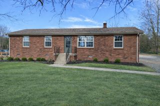 1421 Young Rd, Lebanon, TN 37090