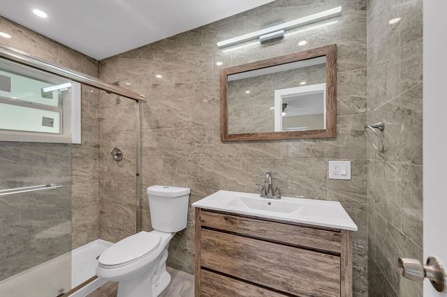 728 20th St, West Palm Beach, FL 33407