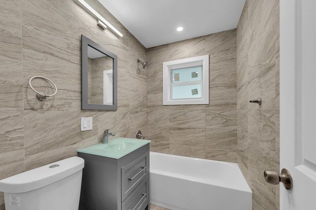 728 20th St, West Palm Beach, FL 33407