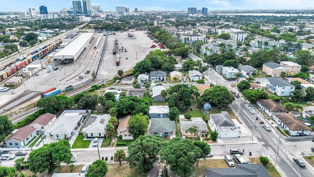 728 20th St, West Palm Beach, FL 33407