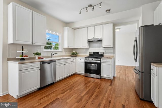 50 HUDNUT LN, Belle Mead, NJ 08502