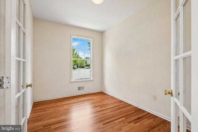 50 HUDNUT LN, Belle Mead, NJ 08502