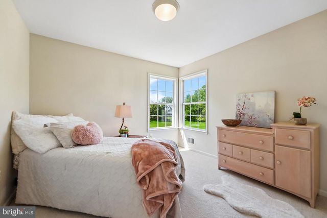 50 HUDNUT LN, Belle Mead, NJ 08502